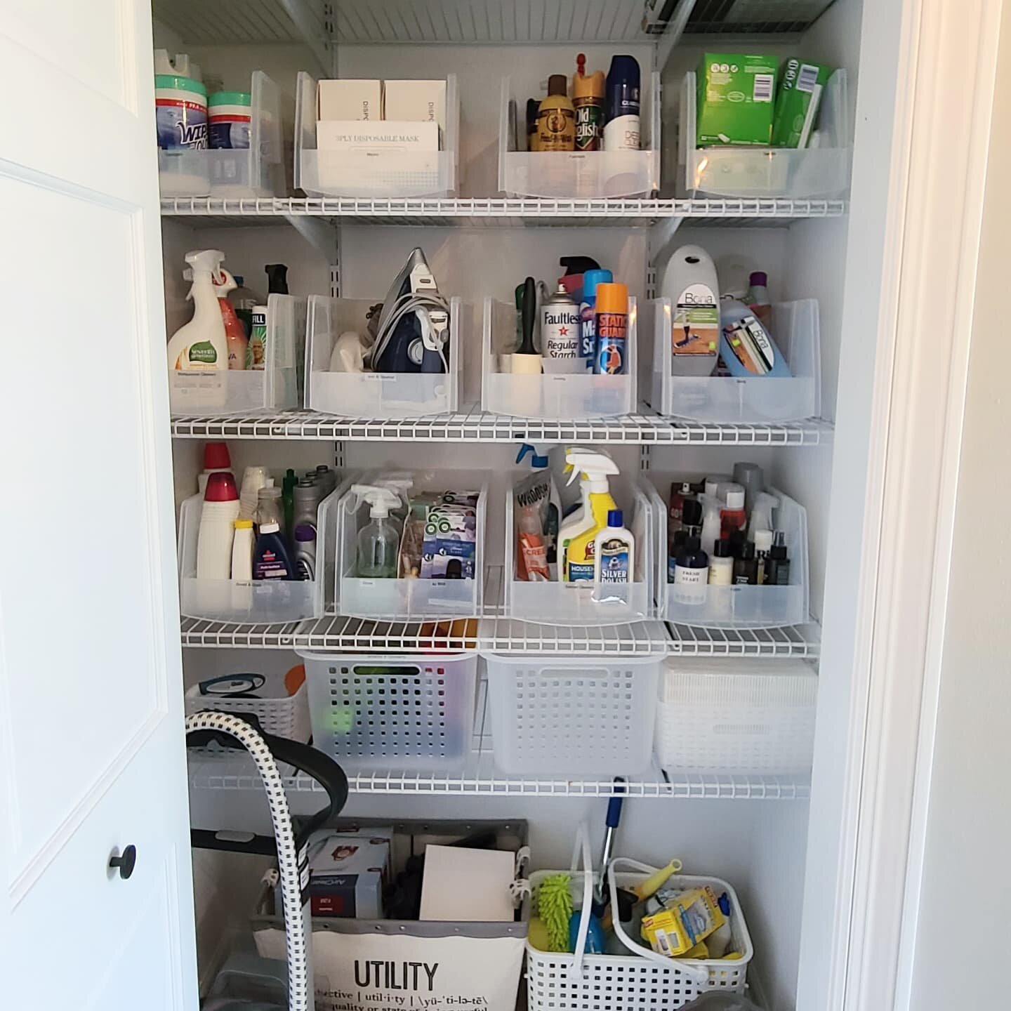 Have you been feeling the cleaning bug in the new year? 🧹

Knowing where everything is can really help simplfy your cleaning routine!

When we worked on this cleaning closet, we took all of the products out and sorted them into categories. Now every