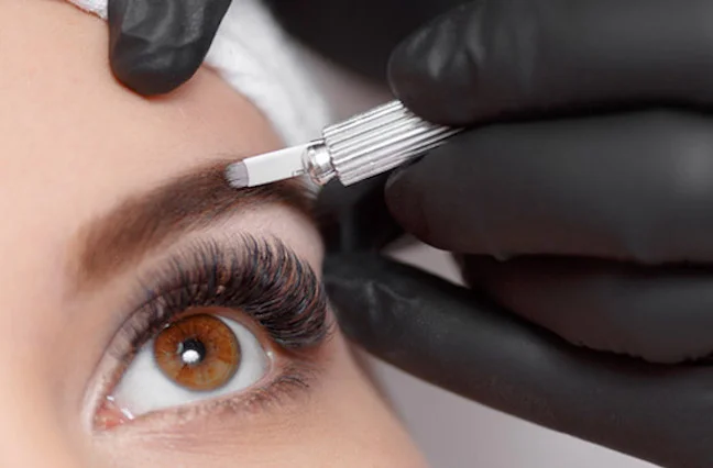 The procedure starts with sanitizing your brow area. A numbing cream is then applied, which, makes this a painless experience! Your brow specialist will then draw out the shape that best fits your face and choose the proper pigment. Once the numbing cream has activated, your specialist will begin drawing strokes, which, will last about 30-40 minutes. An ointment is applied when finished to help soothe the area.
