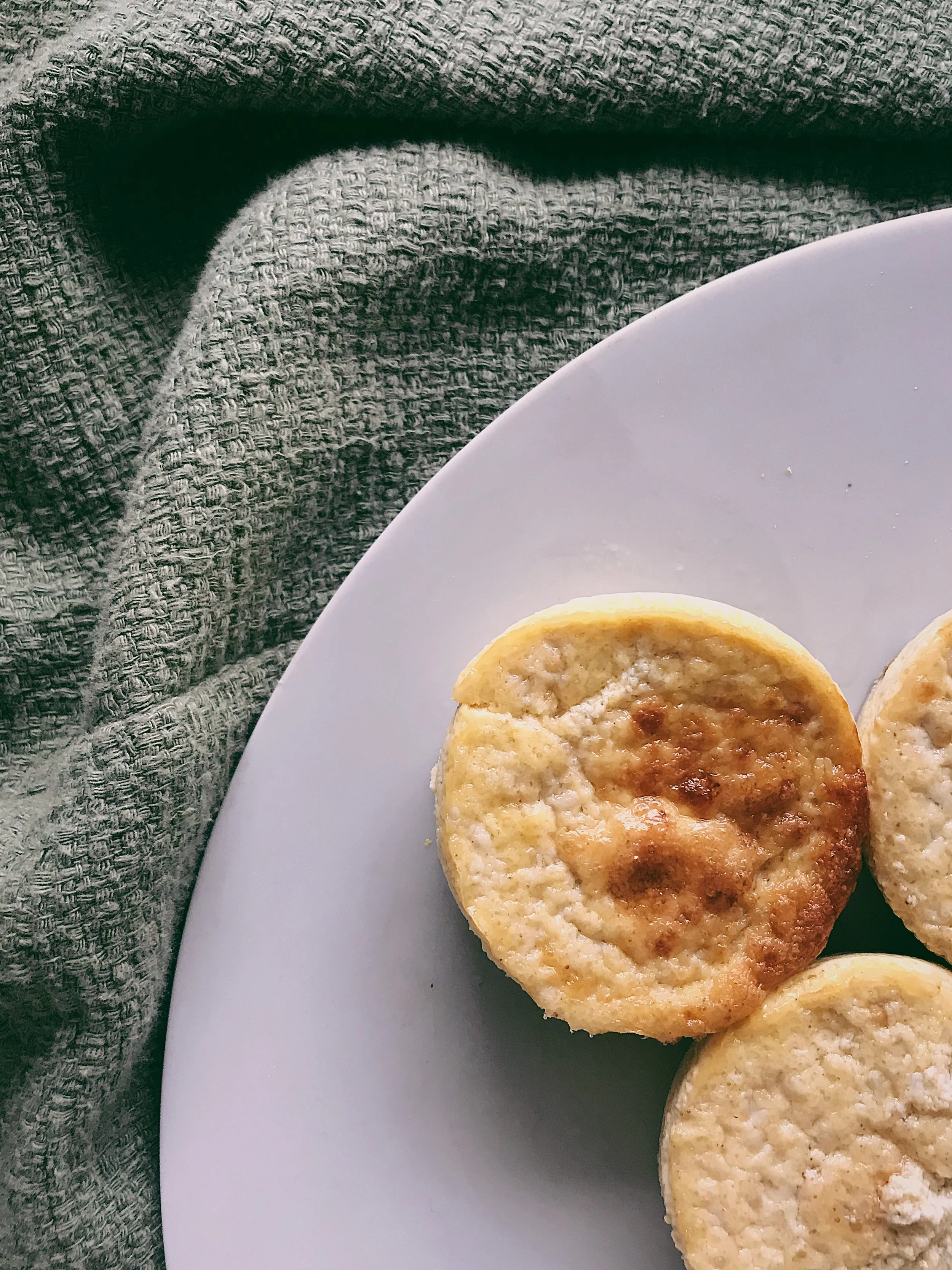 banana coconut custard