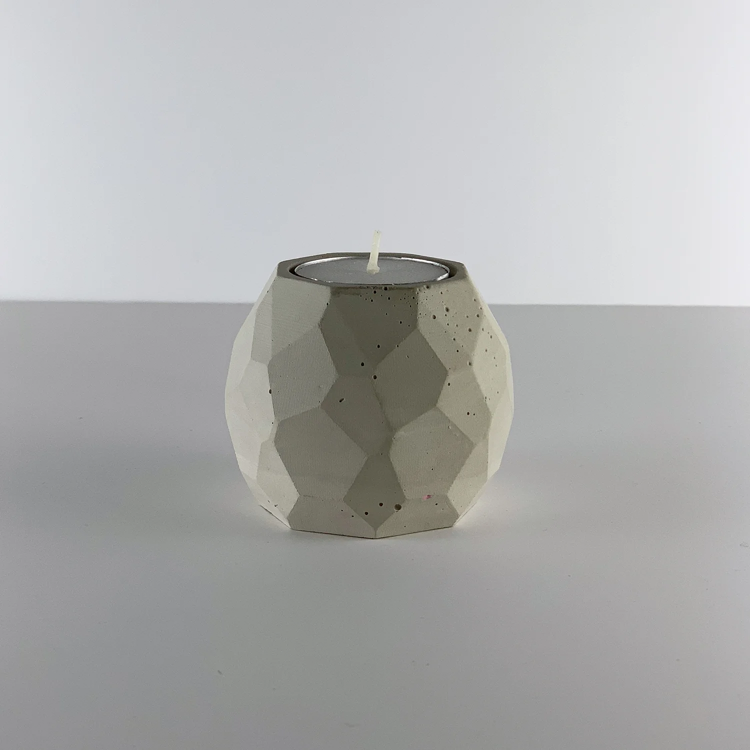 geo-candleholder.jpg