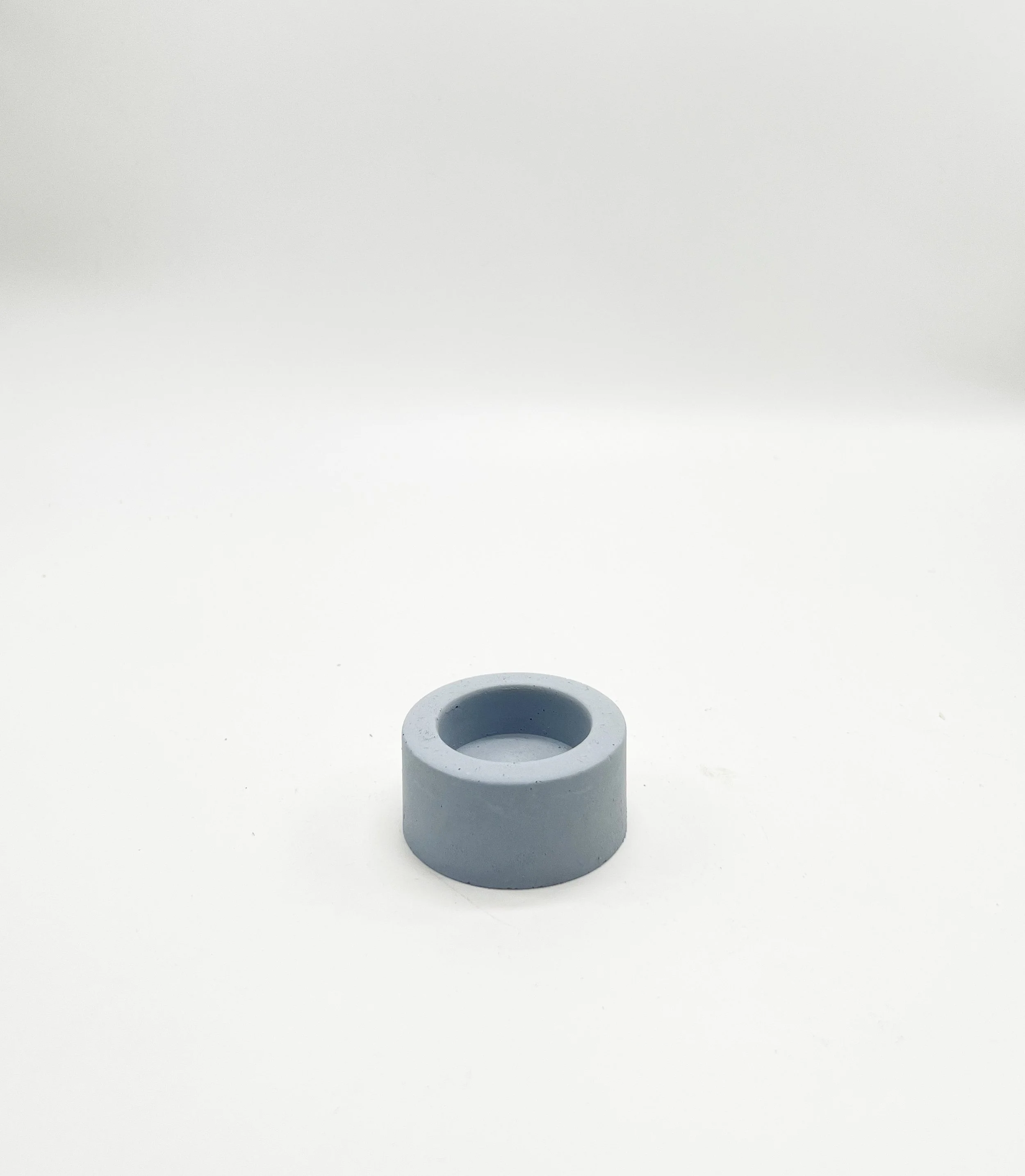 round_blue.jpg