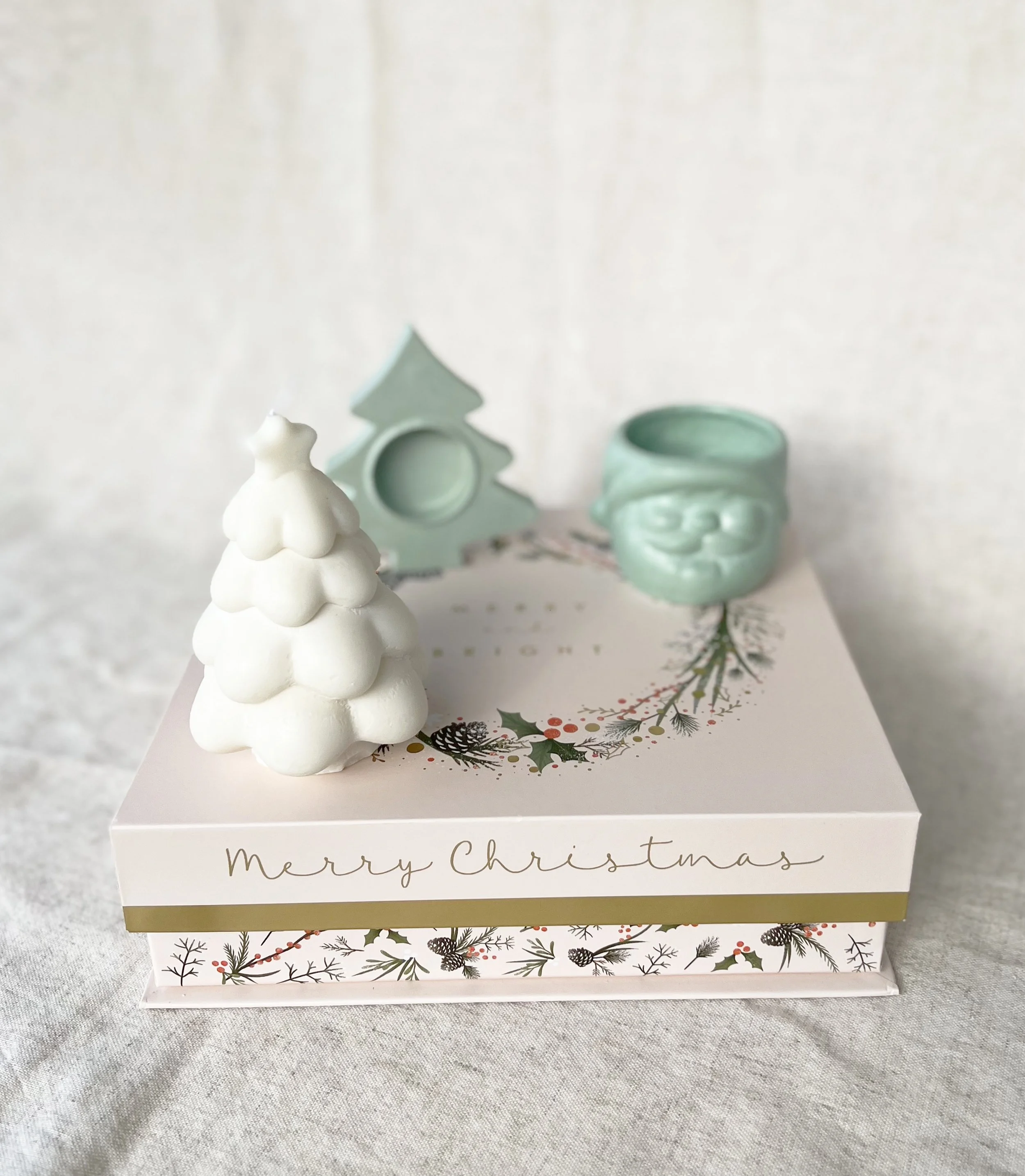 christmas box_green2.jpg
