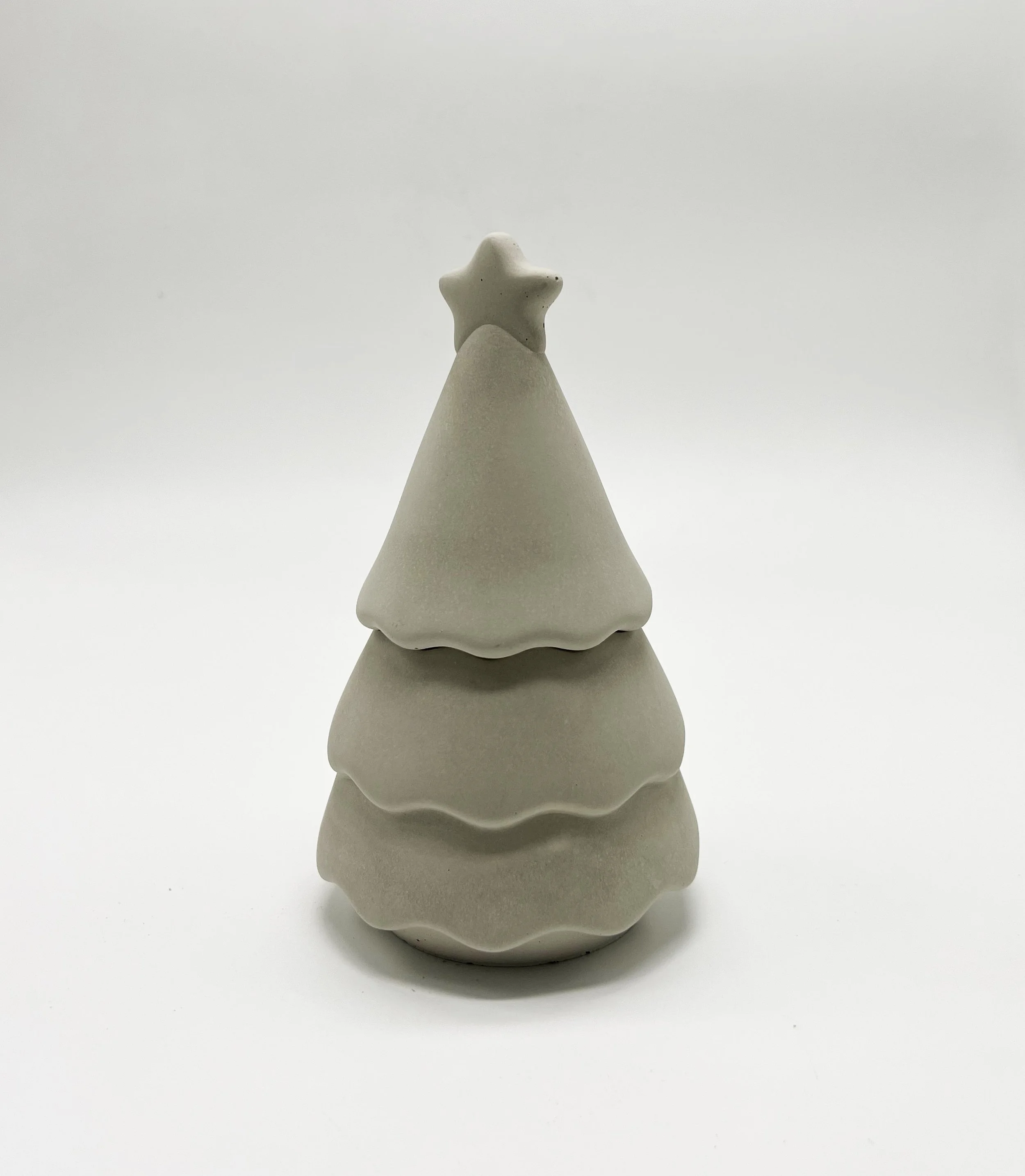 chrismastree_cont_grey.jpg