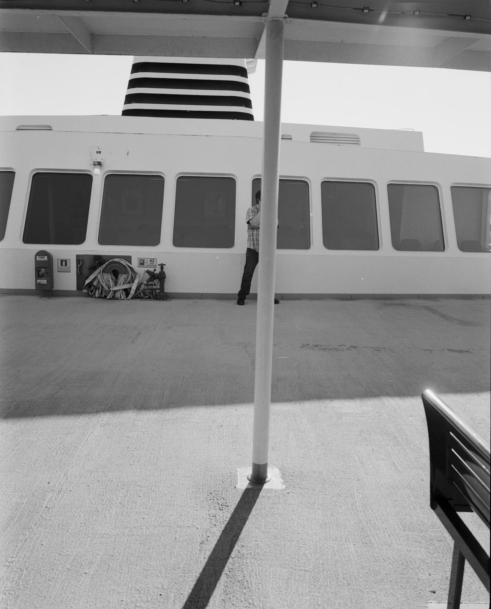 Ferry-01.jpg