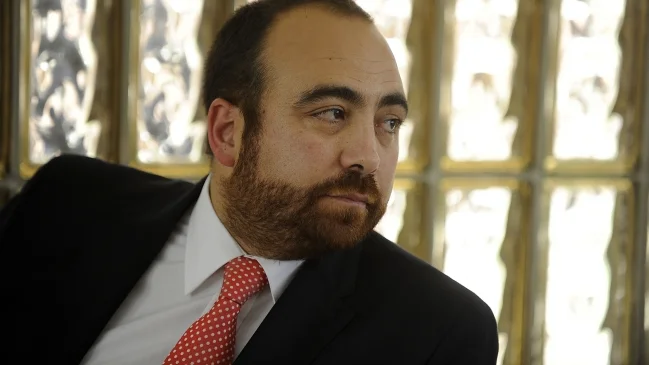 Oposición: tensión al rojo