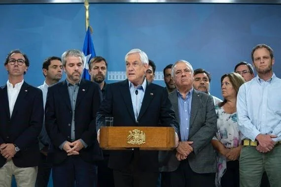 Fase 4: se cierran las fronteras 