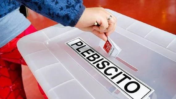 Plebiscito se toma la agenda 