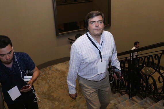 Renuncia de Barra tras polémica 