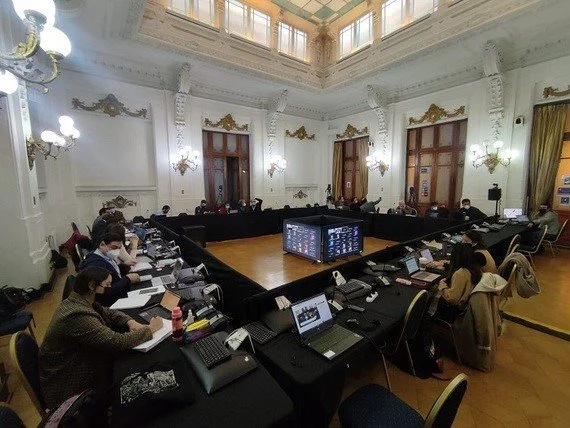 Convención sigue su marcha 