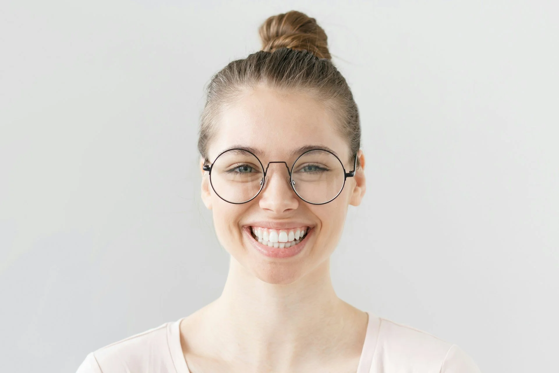 How to Choose the Right Glasses for Your Face Shape