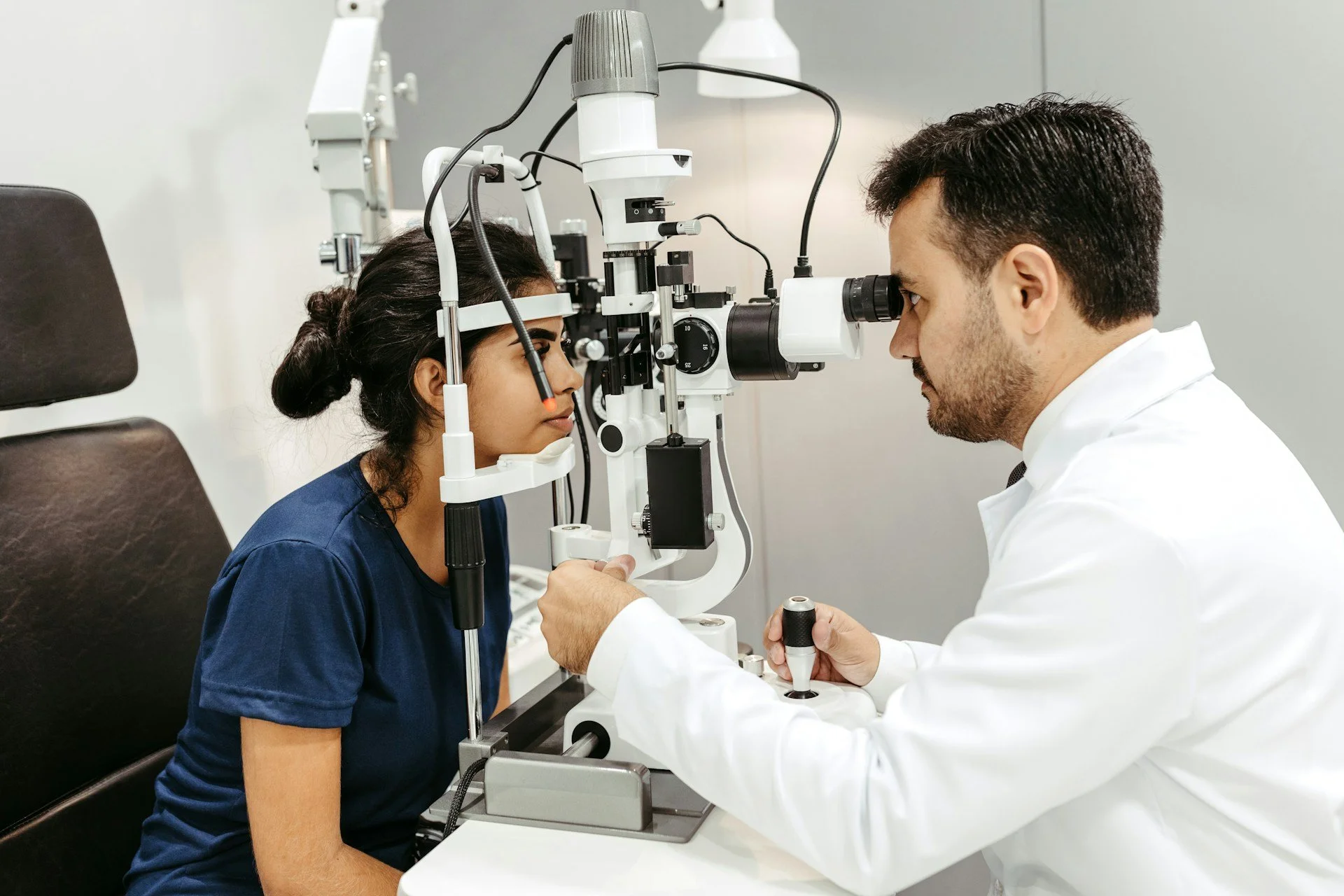 What to Know About Glaucoma Doctors in Orlando as You Age