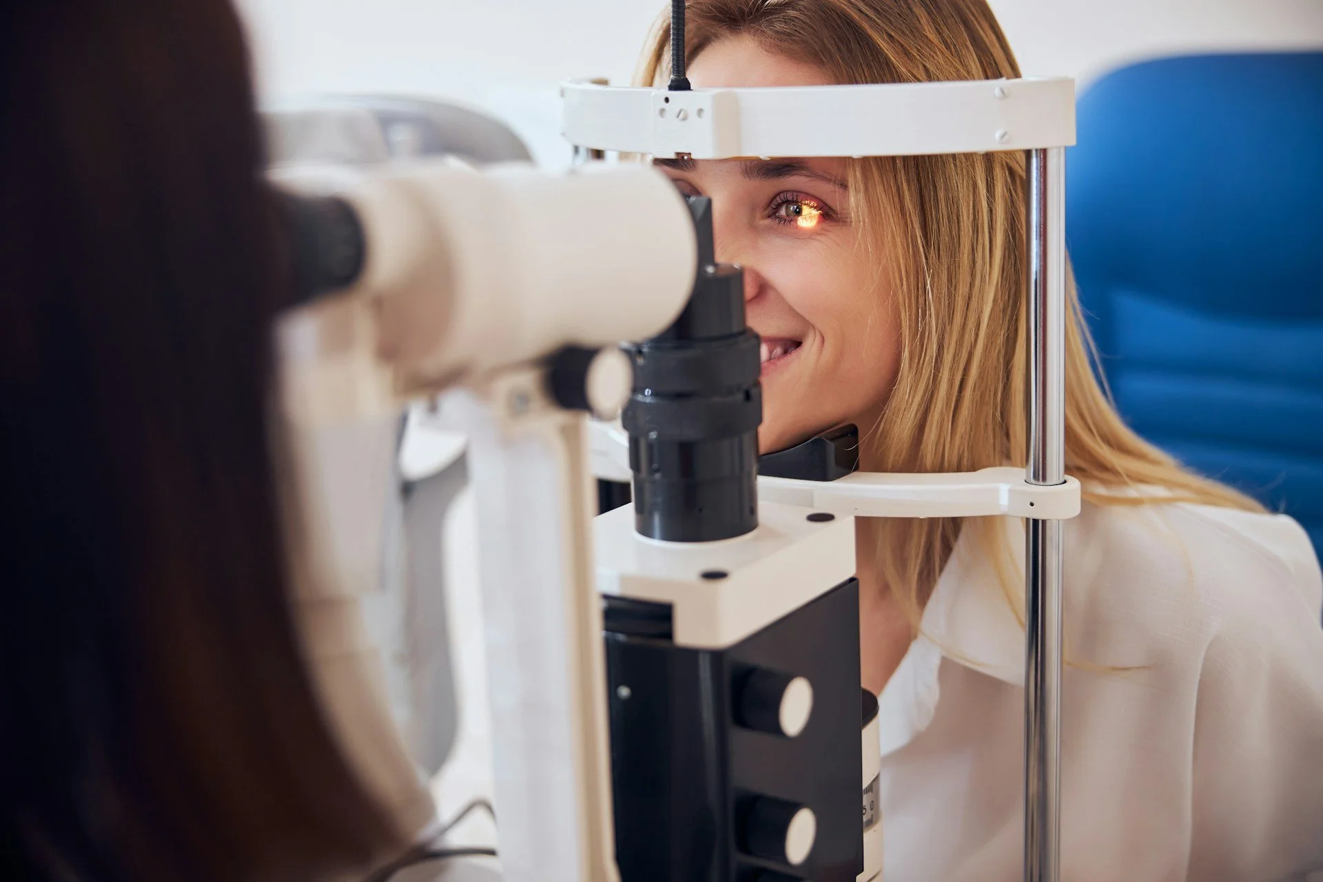 Hidden Signs Your Eyes Need a Glaucoma Doctor in Orlando