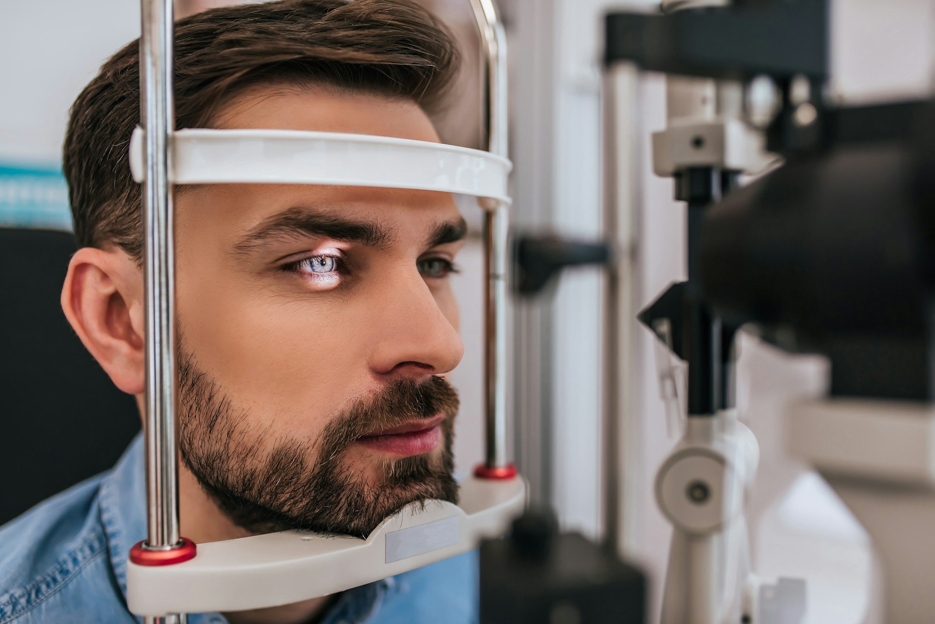 Common Mistakes with Eye Exams in Florida’s Summer Heat
