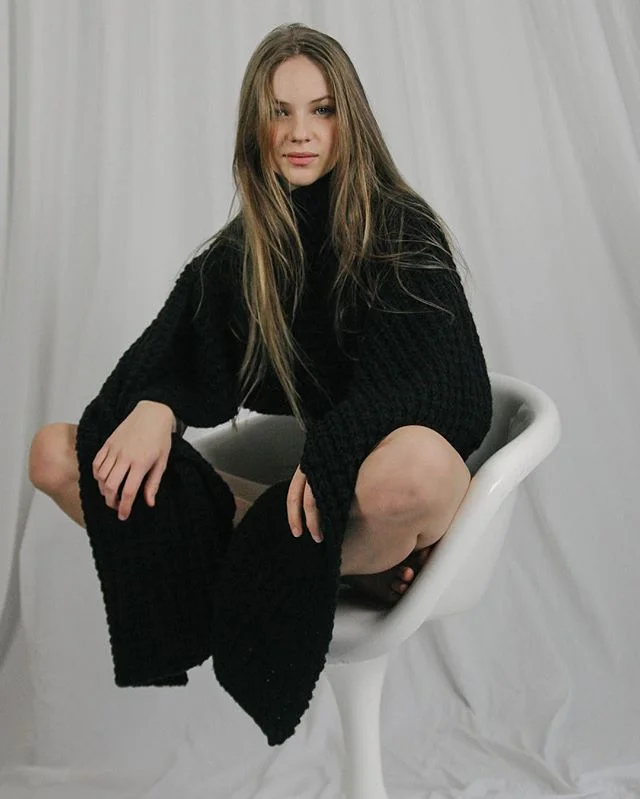 @serenaawardell // @quemodels