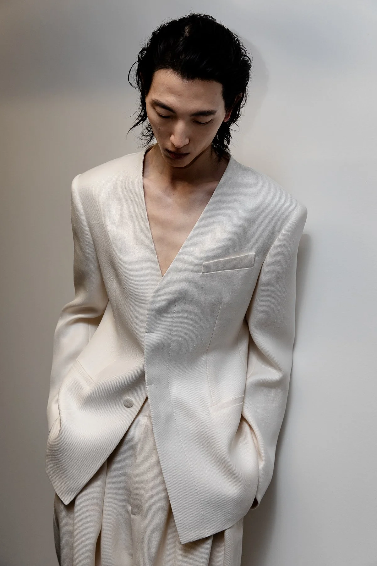 20250927_Studio-Alexander-Fischer_MFW_Document_Ferrari_SS26_01_web.jpg