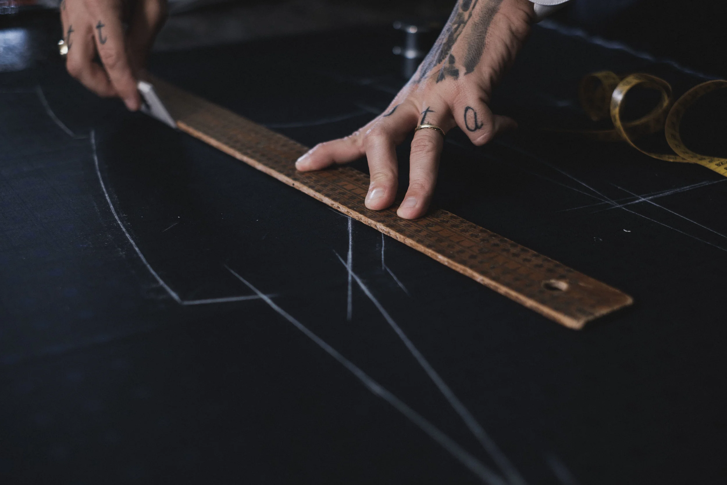 "Um dia acordei e decidi ser alfaiate."