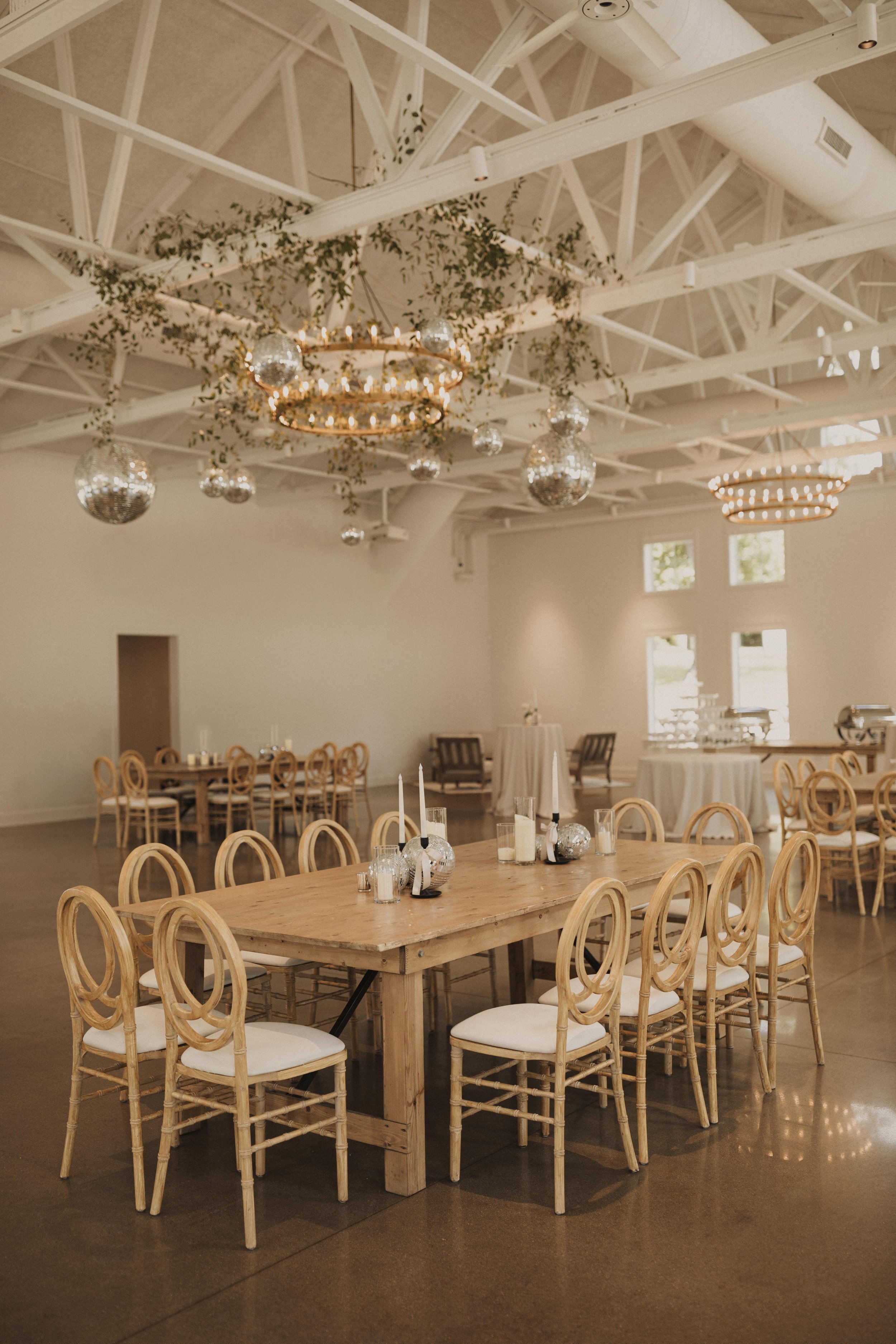 The Most Beautiful Wedding Venues in Iowa for Timeless, Elegant Photos