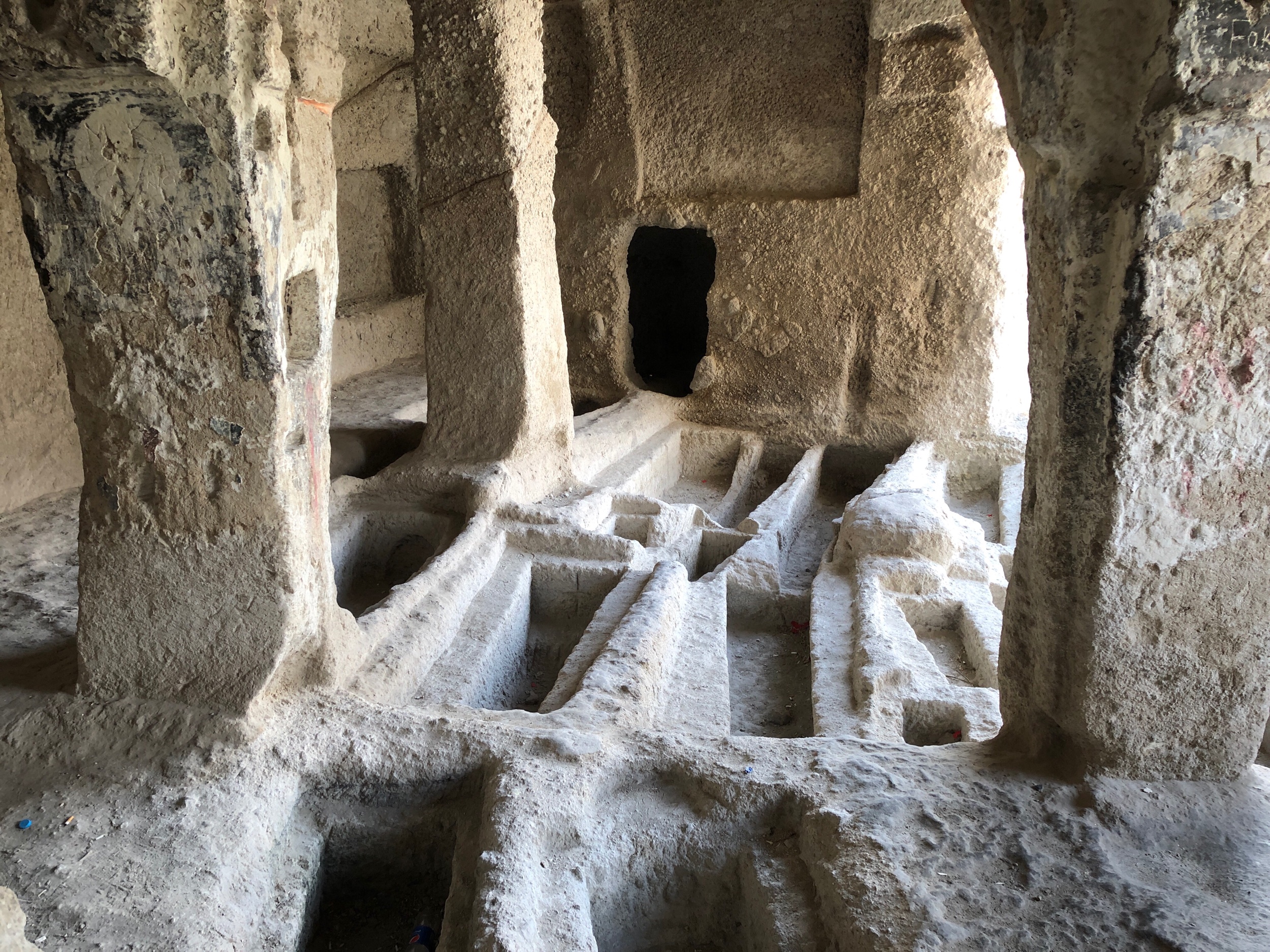 cave dwellings in Silla