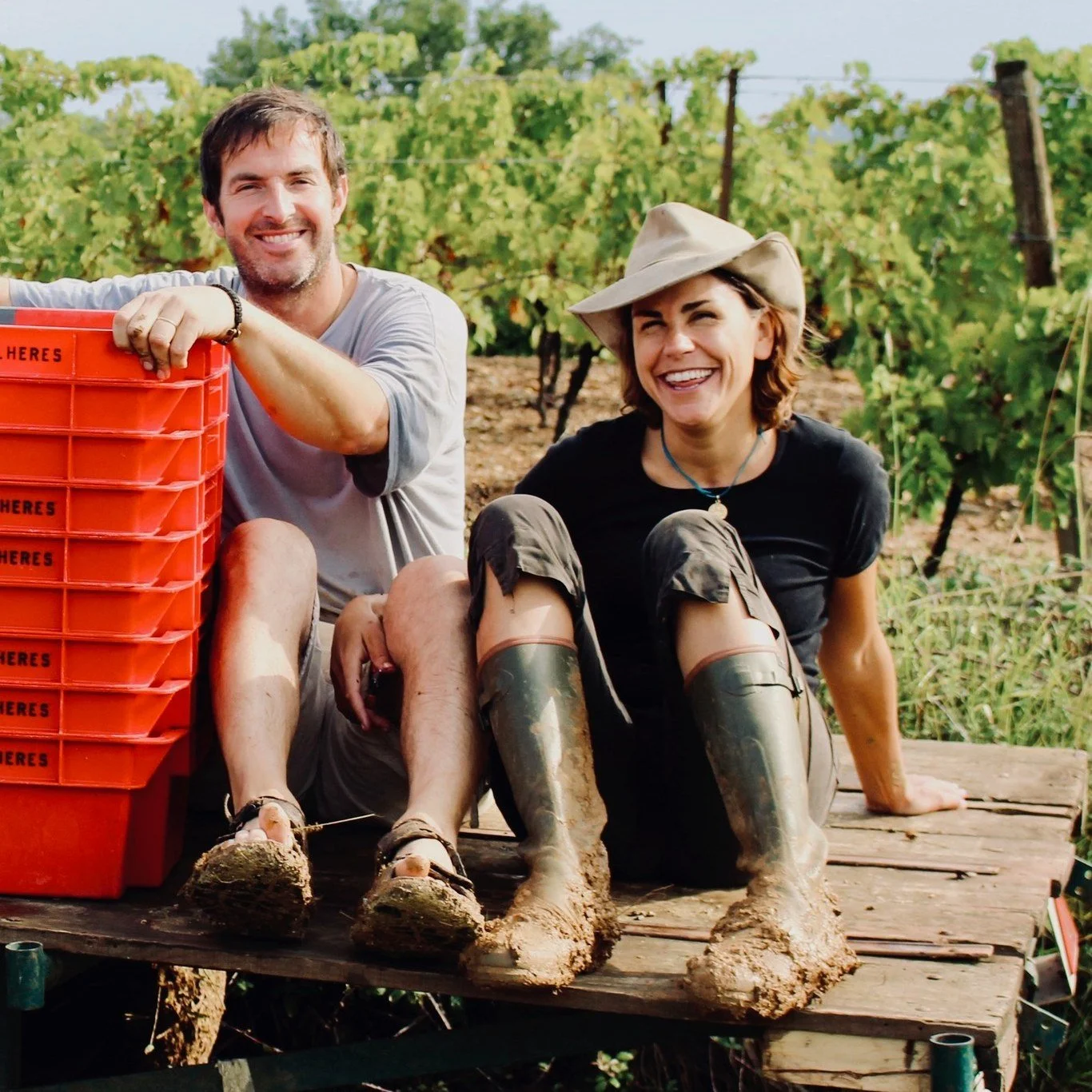 SAVE THE DATE 25 NOVEMBER

PROVNING OCH VINMIDDAG - LANGUEDOC! 

Hur underbart blir inte det h&auml;r? 💕 

Vi f&aring;r bes&ouml;k av Le Bon Vin  med vinmakarparet fr&aring;n Allegria!

L&auml;s mer om eventen  via l&auml;nk och s&auml;kra era plats