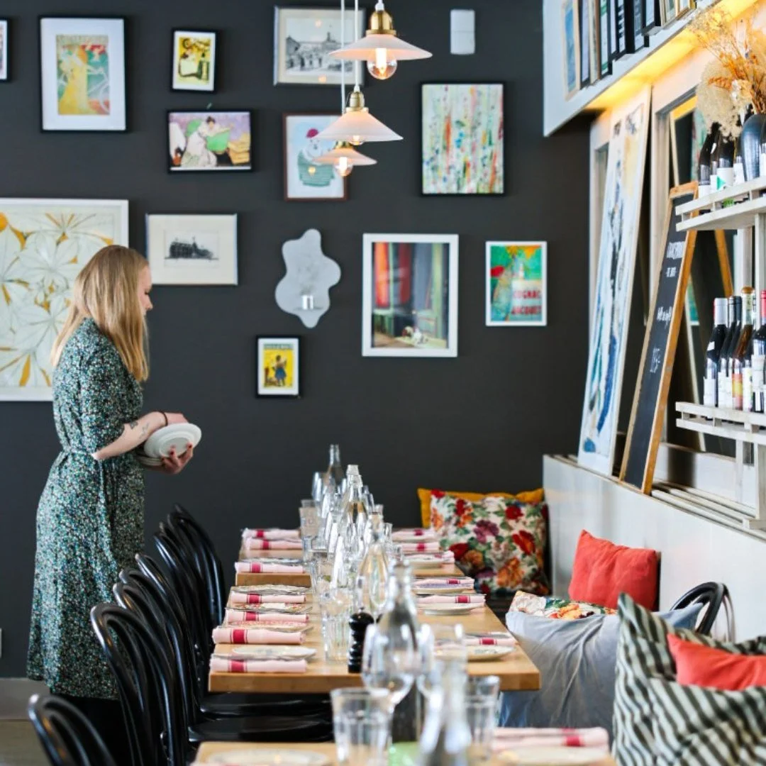 Har du bokat din dejt till L&Ouml;RDAGSLUNCHEN &auml;nnu? 

N&auml;r: L&ouml;rdagen 24 oktober
Tid: Kl 12- 15:00. Sista best&auml;llning 14:00
Plats: Bistro Le Garage - Umedalen i Ume&aring;. Granne till Skulpturparken och IKSU spa.

En l&ouml;rdag i
