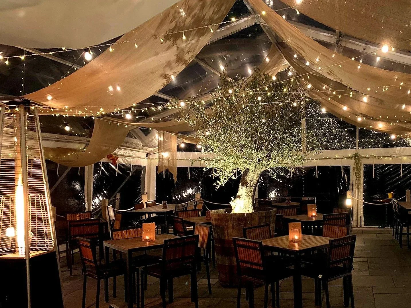 EVENING DRESSED.jpeg