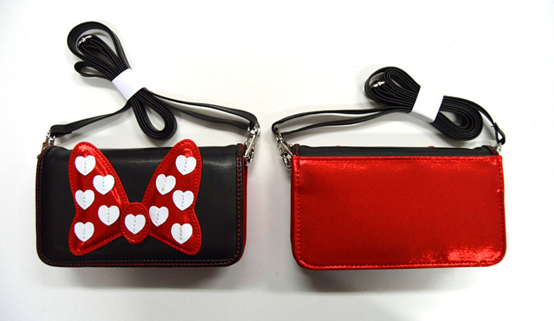 Minnie Bow with Hearts Tech