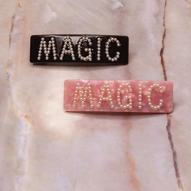 Happy FRIYAY! Are you ready for the weekend?! We hope yours is filled with magic 🔮