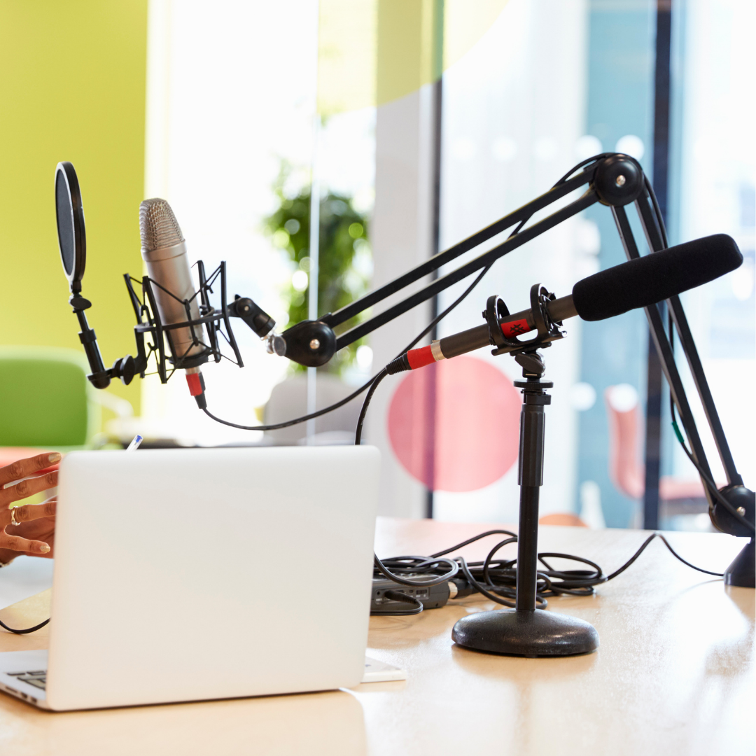 The Best Podcasts I'm Listening To Right Now 