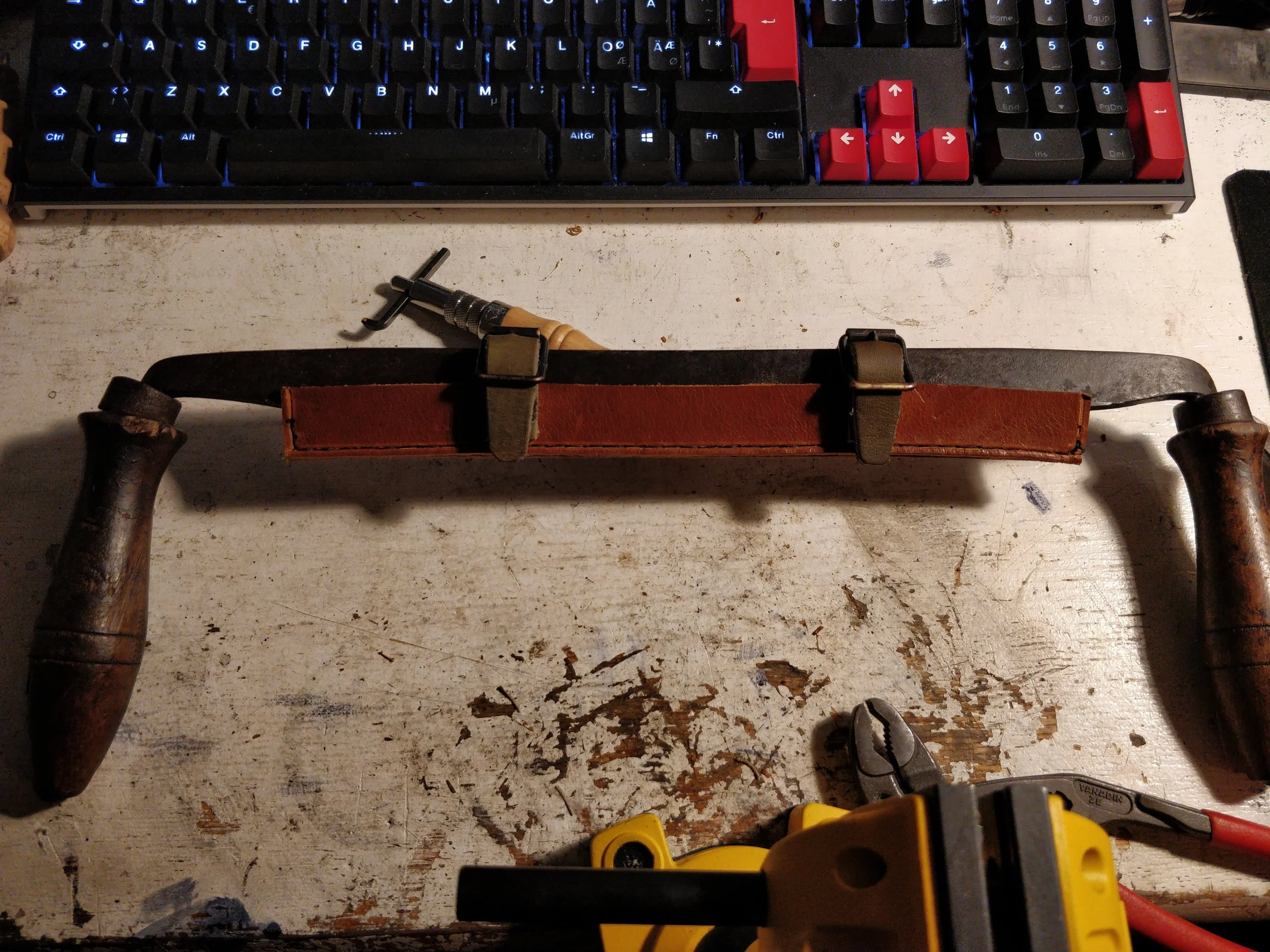 Bandkniv