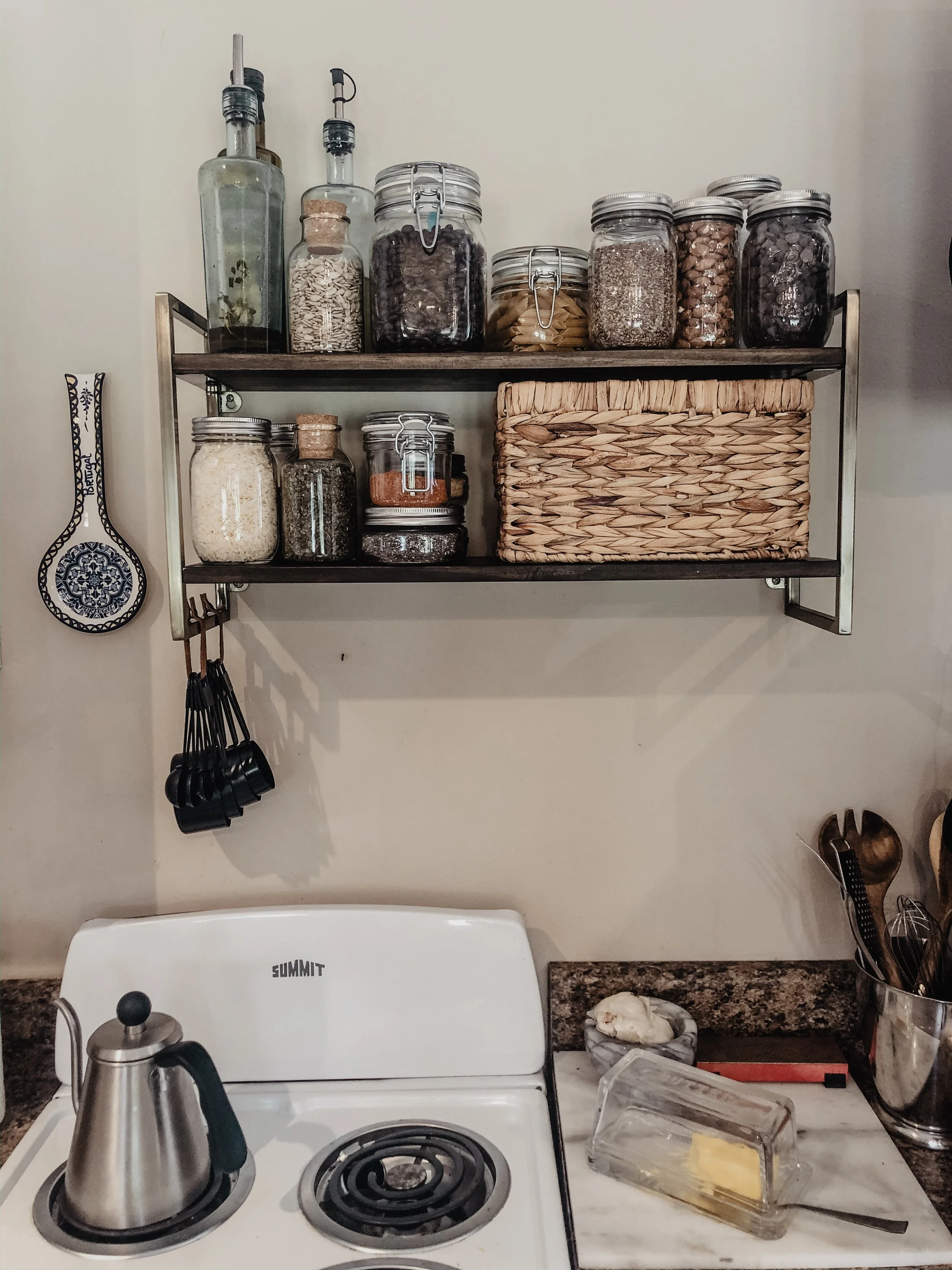 How to Start Living a Low Waste Lifestyle 