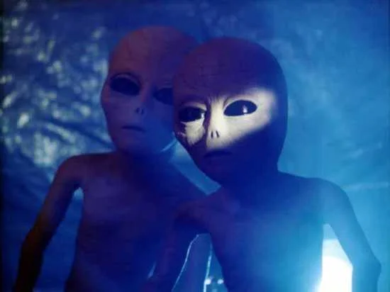 aliens1.jpg