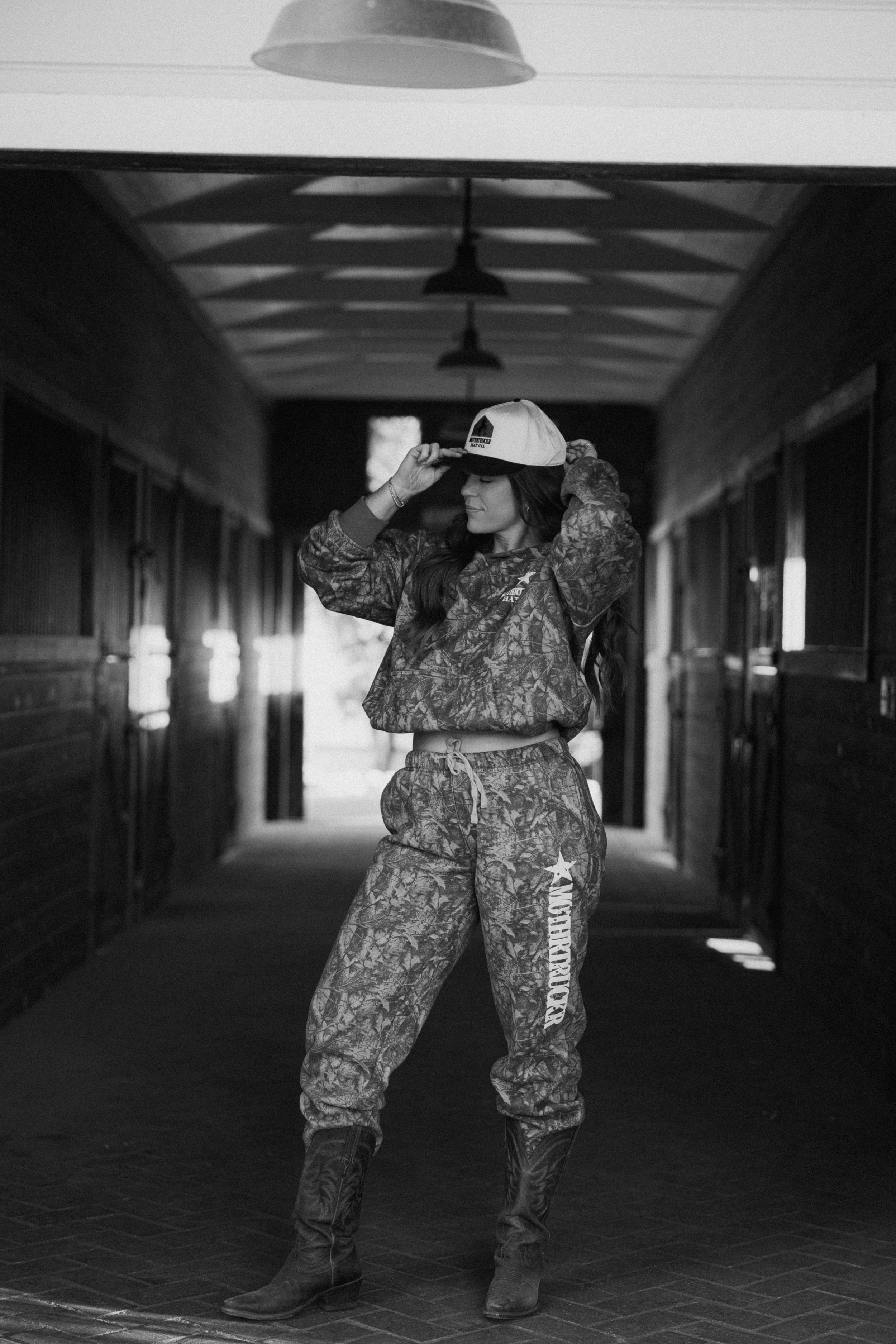 MOTHRTRUCKR_-148-2.jpg