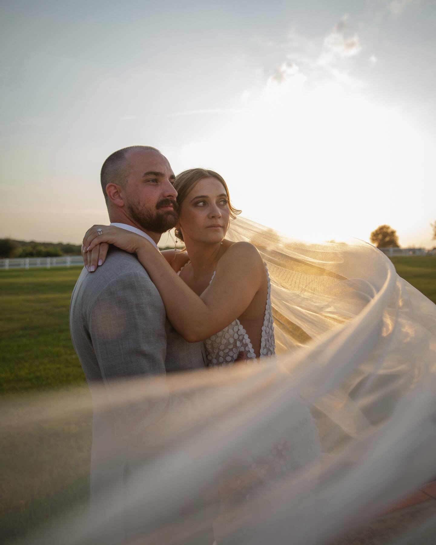 Dreamy Texas Wedding&hellip; 🤍
I had the honor of photographing my long time friend @peylowry and @mistalowry wedding. 

#texaswedding #walterweddingestates