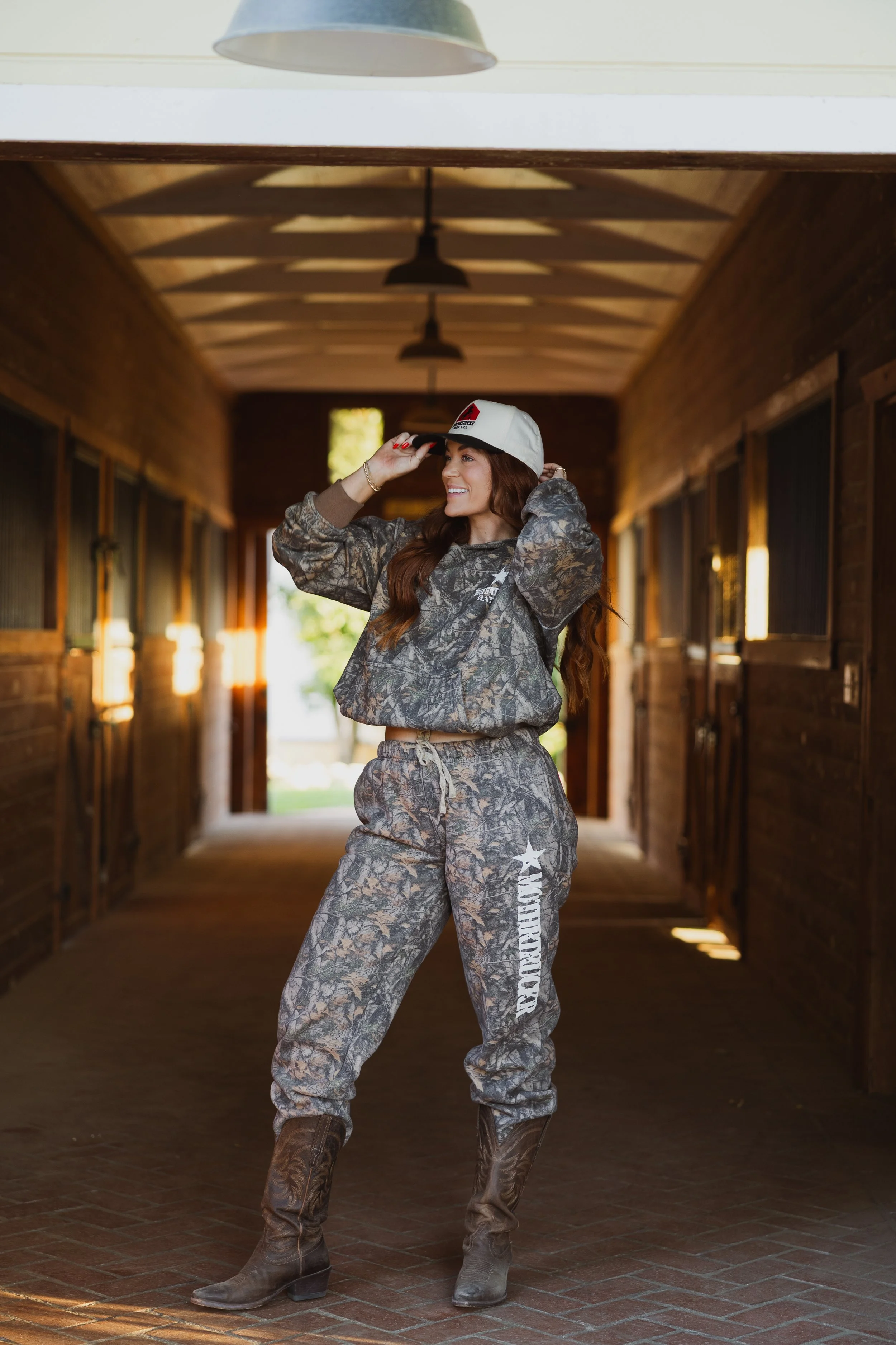 MOTHRTRUCKR_-150.jpg