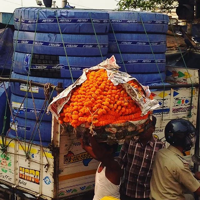 When we travel, even if it is in our own home town, it&rsquo;s so important for us to recognise all forms of beauty and be deeply appreciative for the gift of sight. 🧡🧡
An assault on our senses reminds us that we are alive.
Photographer: Elizabeth 