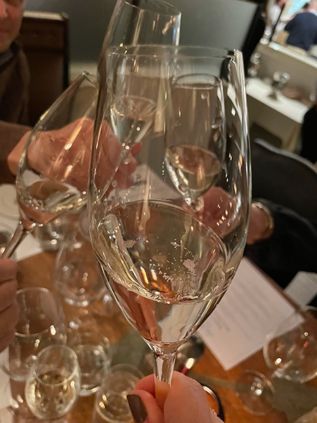 Wine Glasses.png