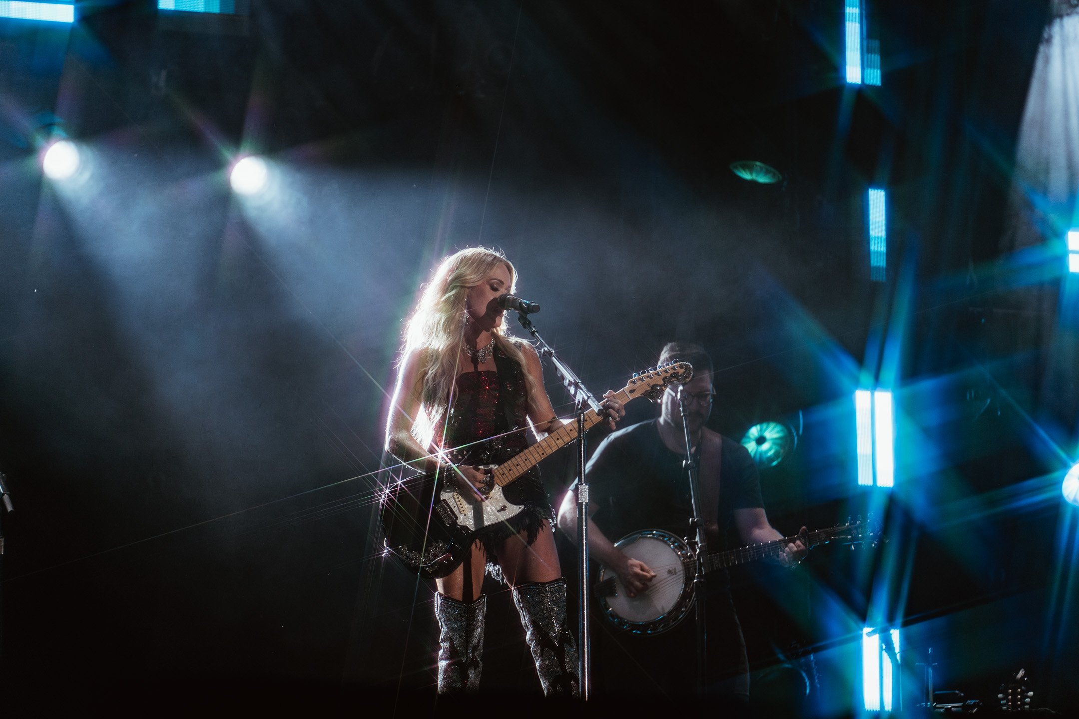 Carrie Underwood CMA Fest-48.jpg