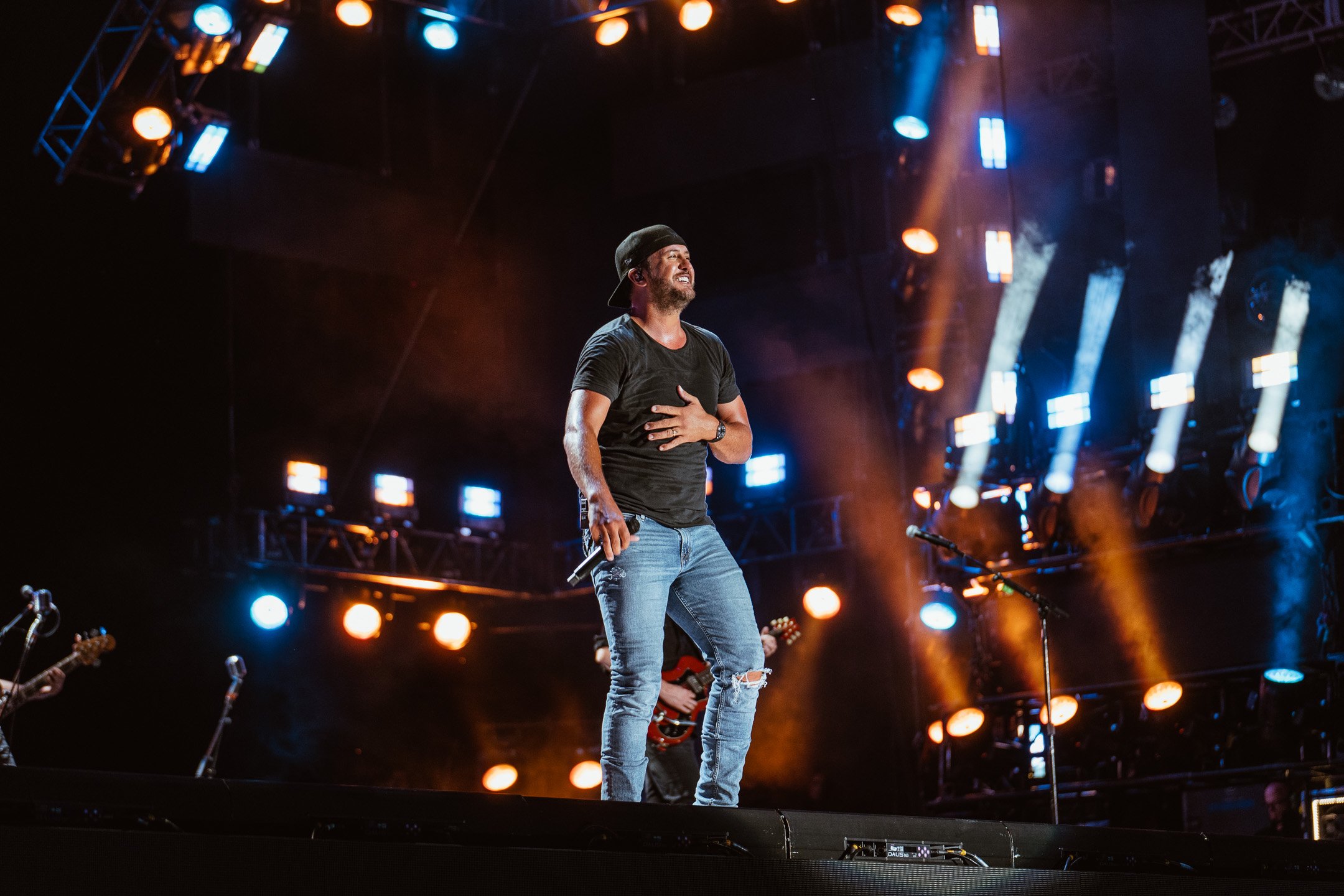 Luke Bryan CMA Fest-15.jpg