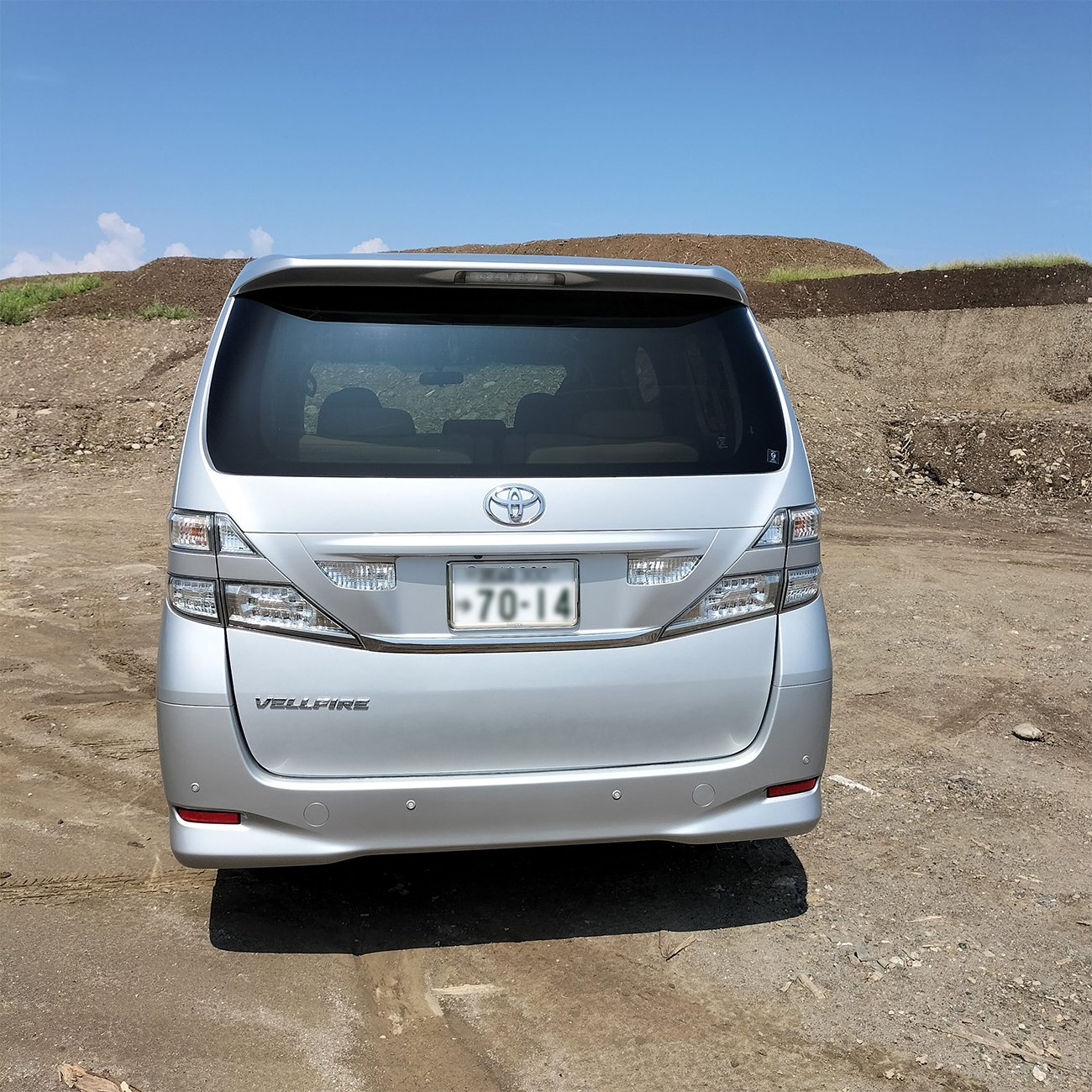 vellfire_04.jpg