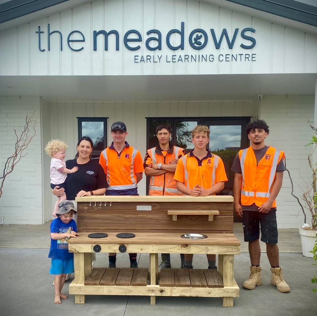 A big chipper THANK YOU to the awesome team at Foster Group Construction￼! 👷&zwj;♀️💚

Our tamariki are over the moon with their brand new mud kitchen &mdash; built with care, creativity, and a whole lot of heart by the Foster&rsquo;s crew. 🌿🍳

It