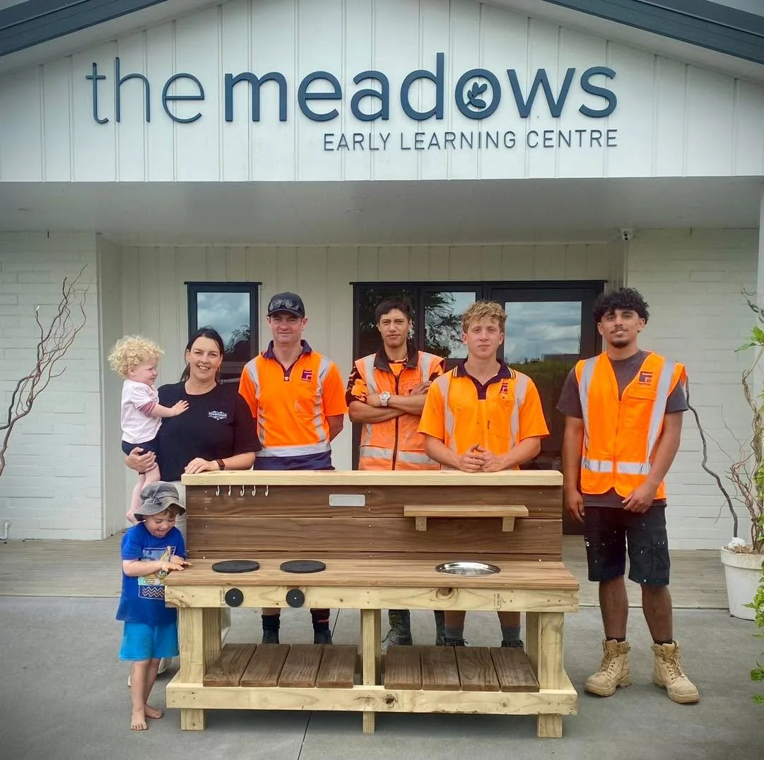 A big chipper THANK YOU to the awesome team at Foster Group Construction￼! 👷&zwj;♀️💚

Our tamariki are over the moon with their brand new mud kitchen &mdash; built with care, creativity, and a whole lot of heart by the Foster&rsquo;s crew. 🌿🍳

It