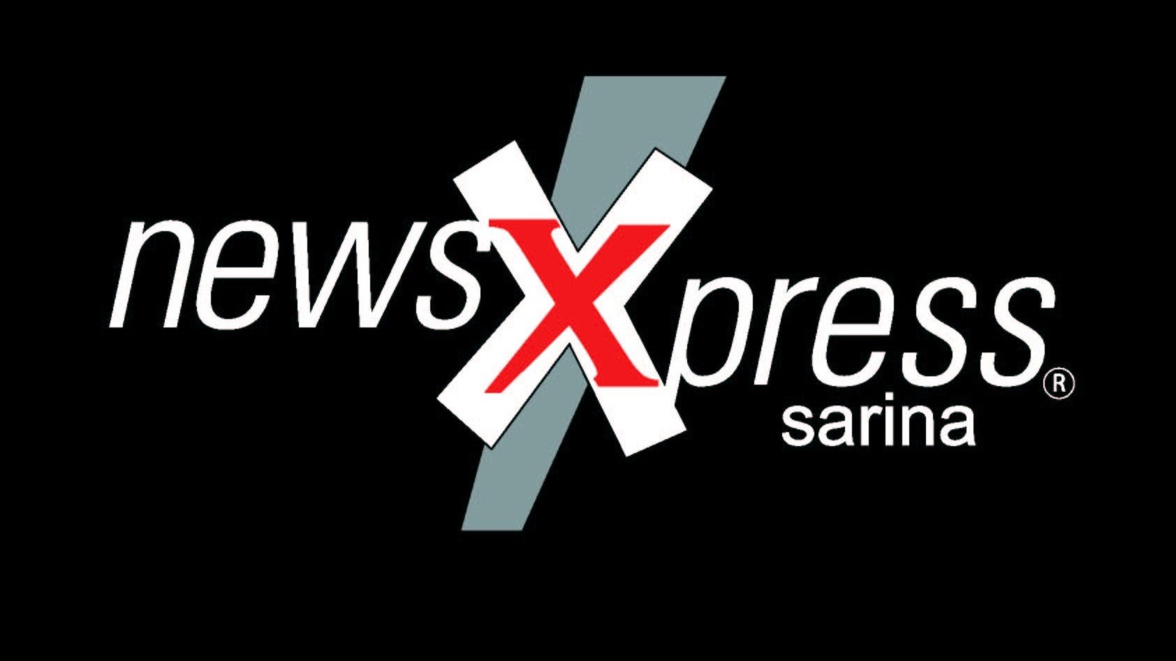 sarina+on+black+newsXpress.jpg