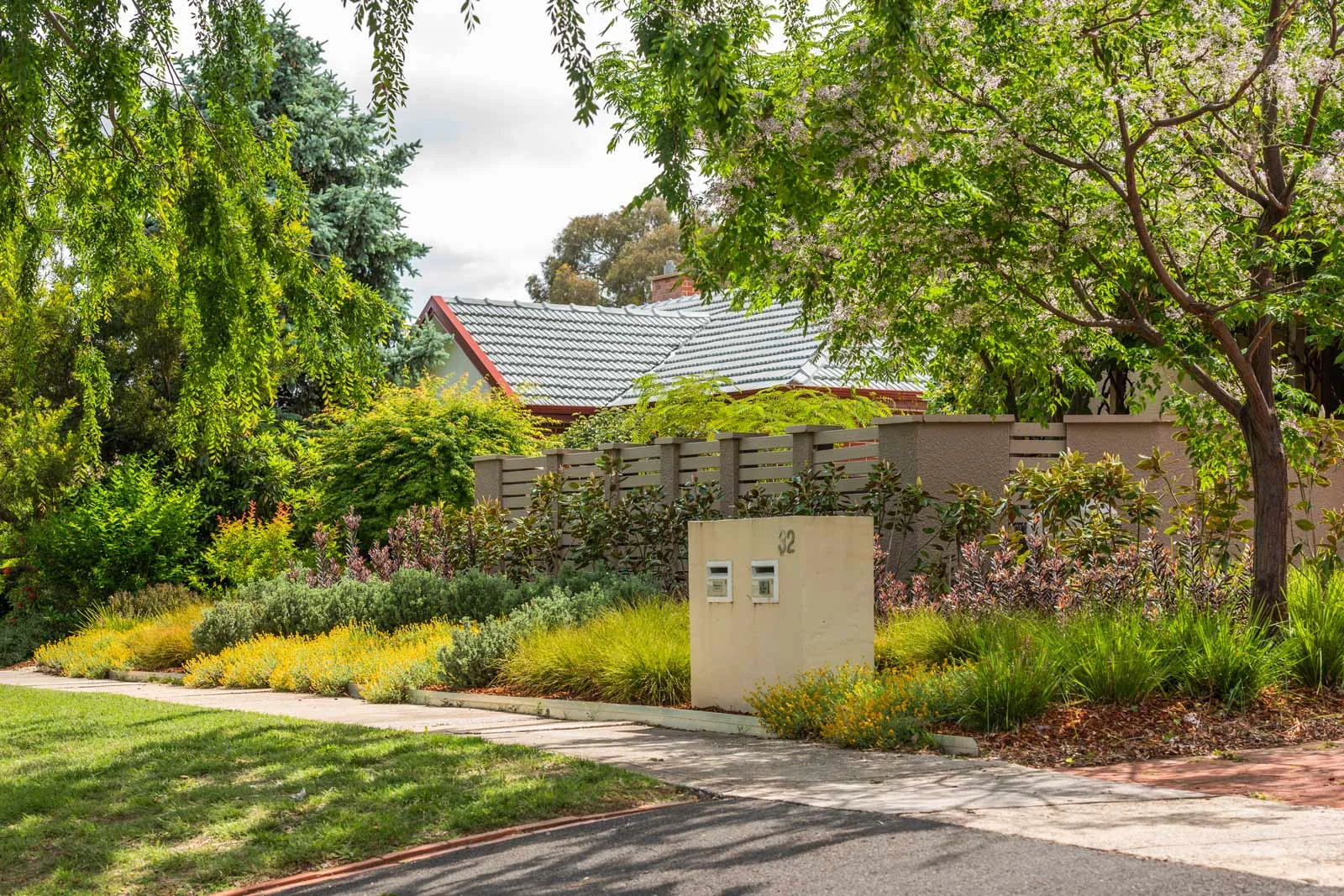 CanberraGardens_YARRALUMLA3.jpg