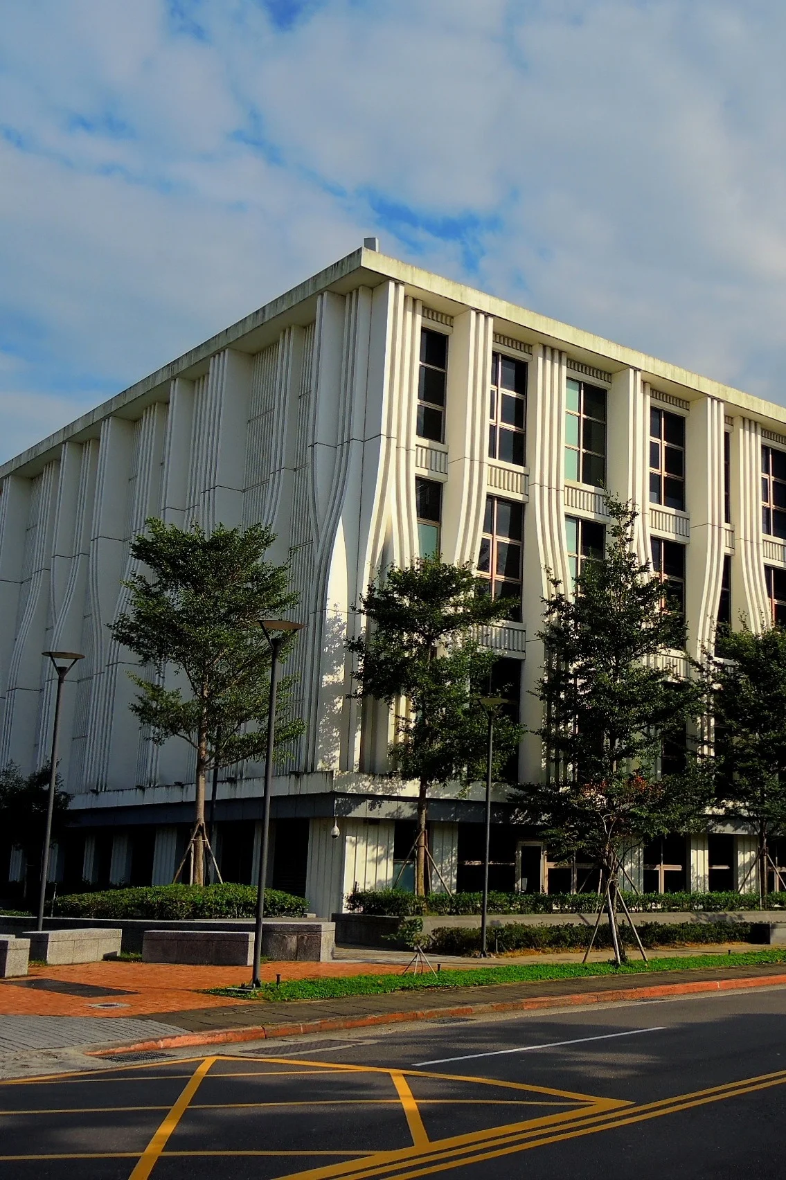 漢亞台固IDC機房