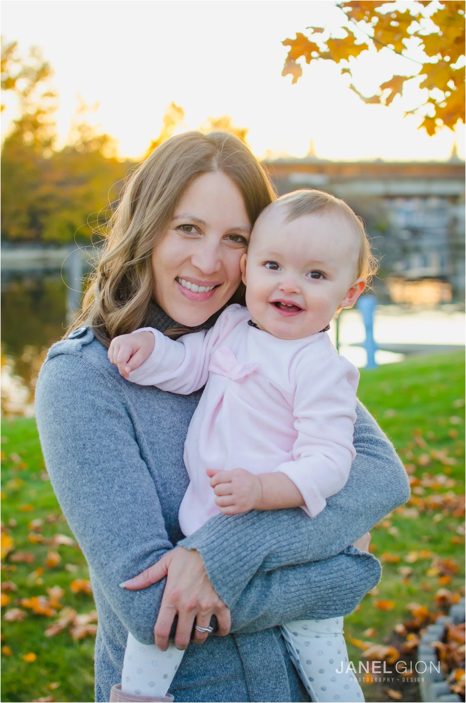 Janel-Gion-Sandpoint-Idaho-Portrait-Family-Photographer_0001