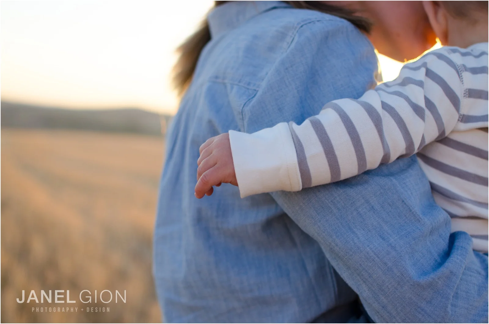Janel-Gion-Sandpoint-Idaho-Portrait-Family-Photographer_0014