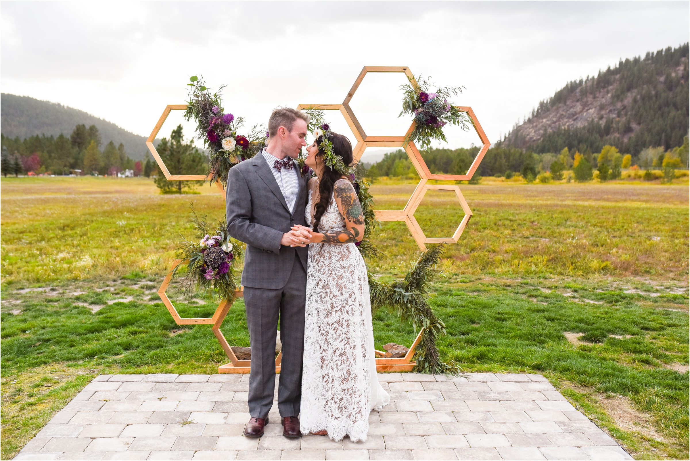 Janel-Gion-Wedding-Photographer-ShannonSteve-Sandpoint-Idaho.jpg_0012.jpg