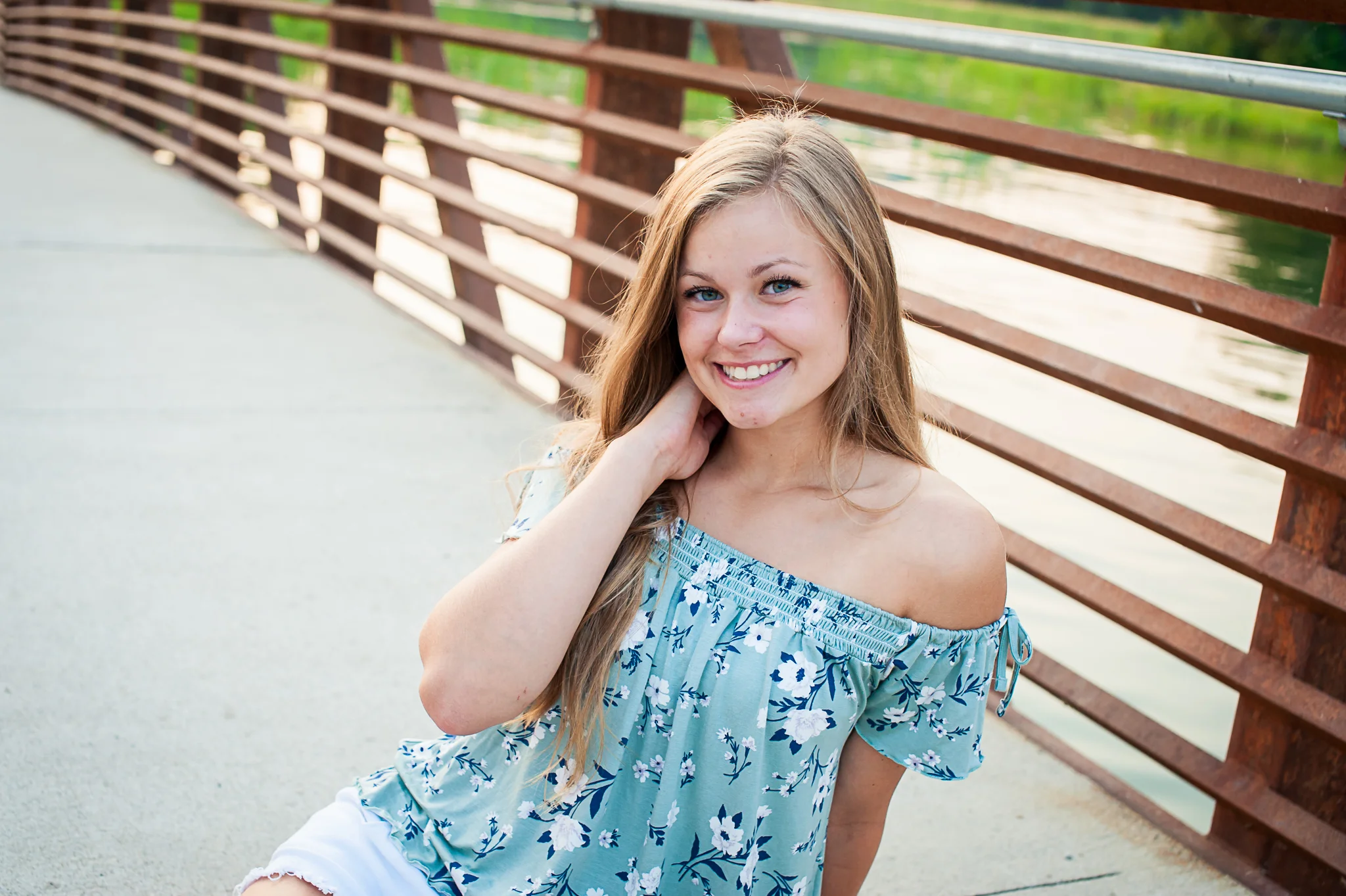 2017-08-03_AudreySeniorSummer2-411-LoRes.jpg