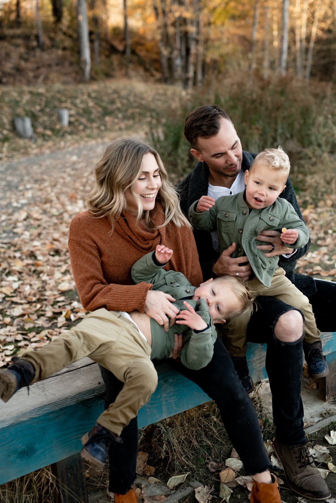 janel-gion-photography-family-fall-mini-session-vetters25.jpg