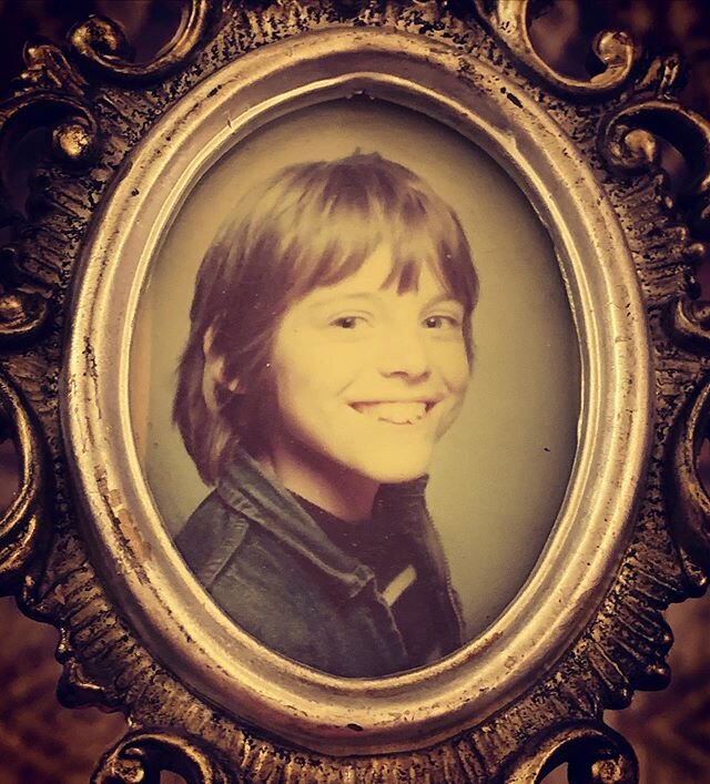 &ldquo;Used to be a sweet boy...&rdquo; 🎶 😂 
#tbt #throwbackthursday #cheese #longhair #smile #photo #me #morrissey #usedtobeasweetboy